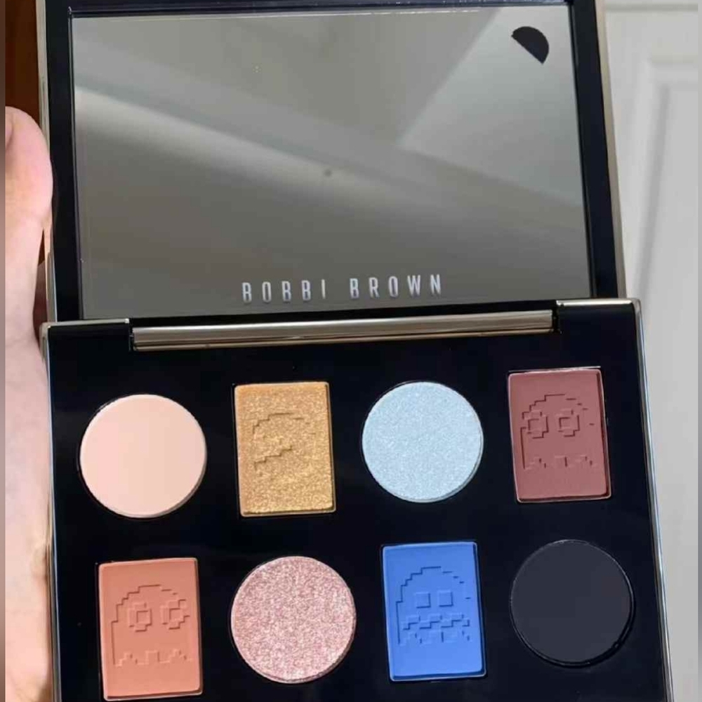Bobbi Brown Pac-Man Eyeshadow Palette - Multi-Color